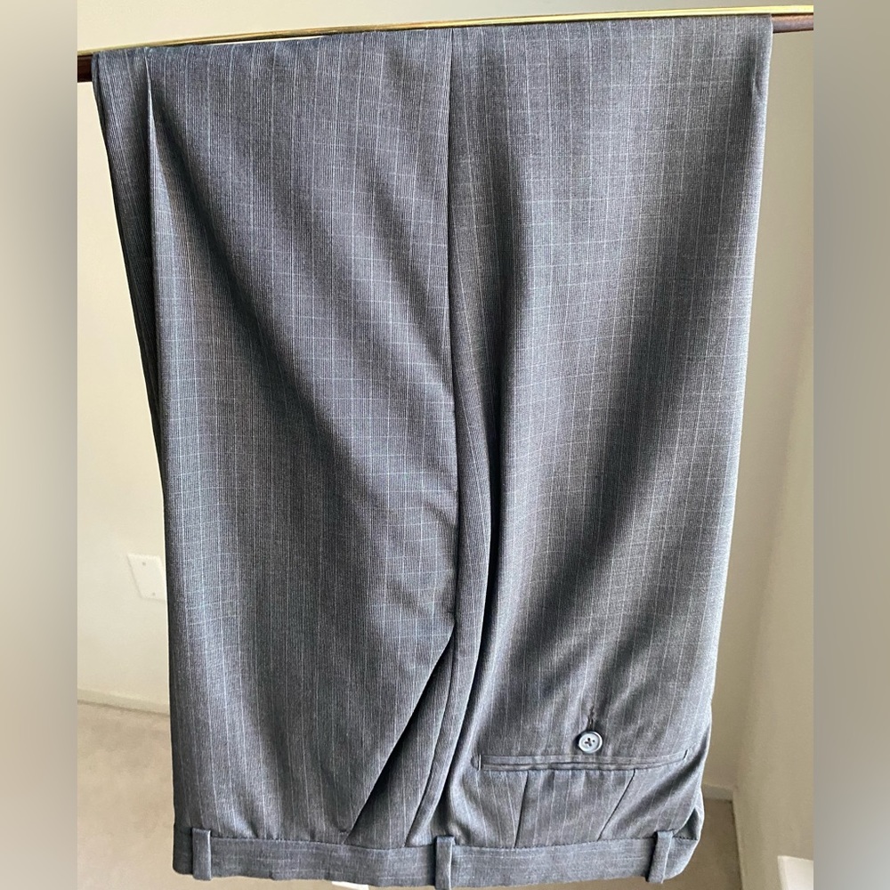 Perry Ellis grey plaid pants